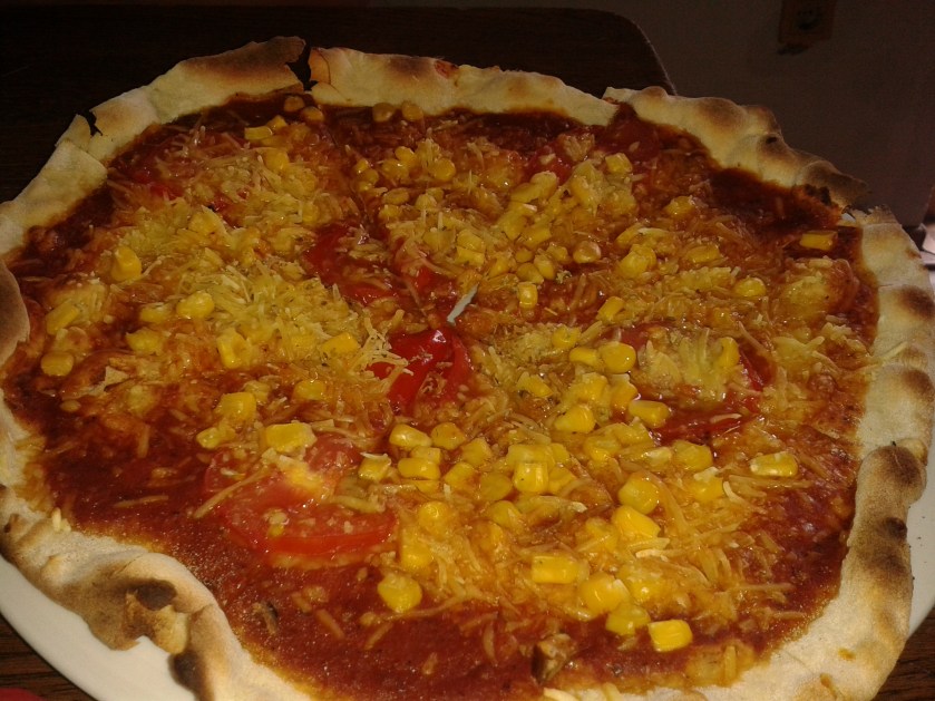 Pizza Grünschnabel, aber ohne Ruccola, aber mit Mais fürs Kind